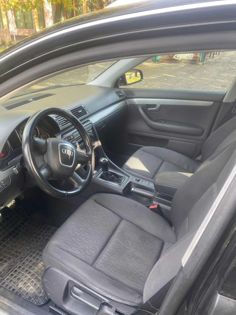 Audi A4 2.0 TDI, снимка 5 - Автомобили и джипове - 52597105