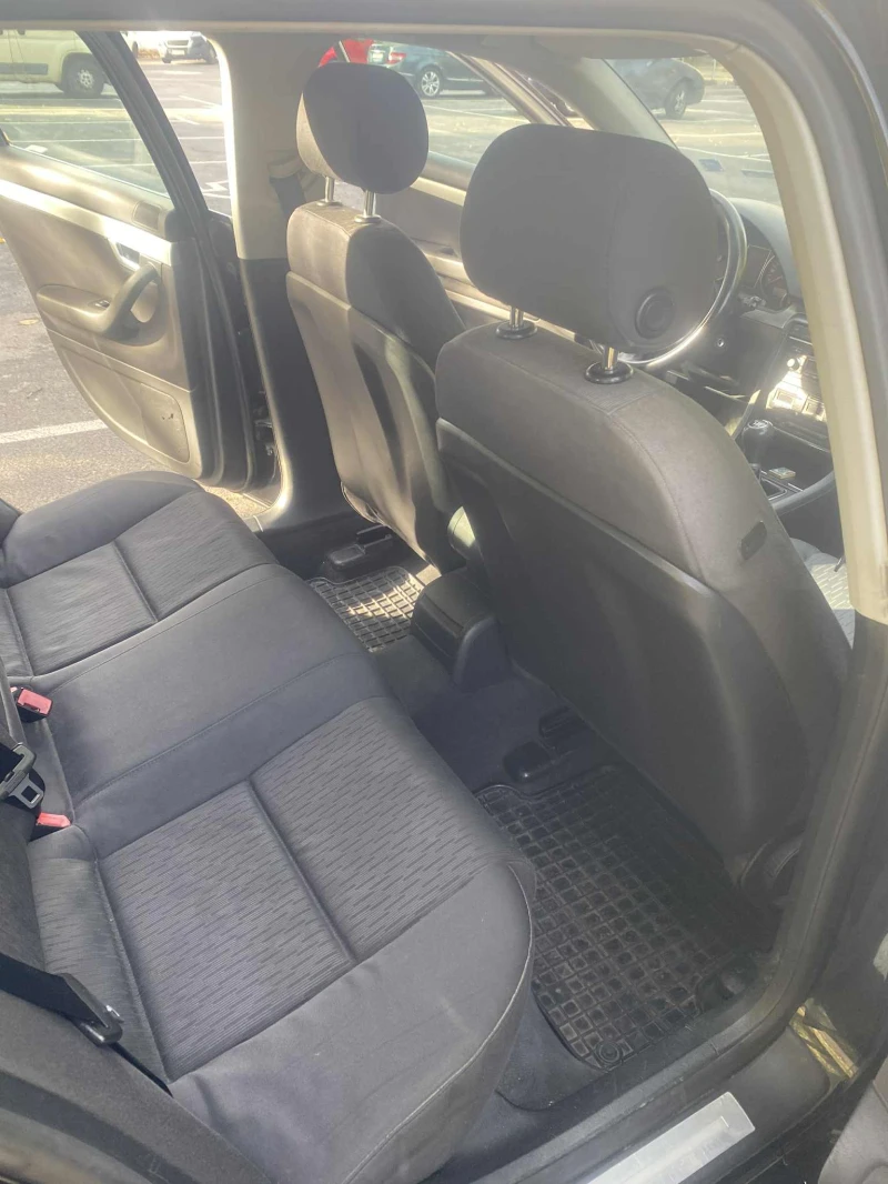 Audi A4 2.0 TDI, снимка 7 - Автомобили и джипове - 52597105