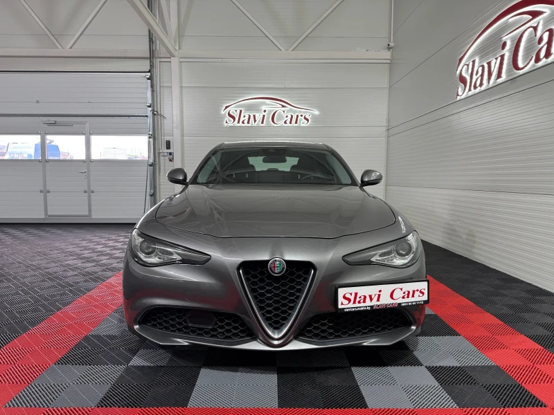 Alfa Romeo Giulia 2.2 JTD AUTOMATIC - BUSINESS, снимка 2 - Автомобили и джипове - 52323189
