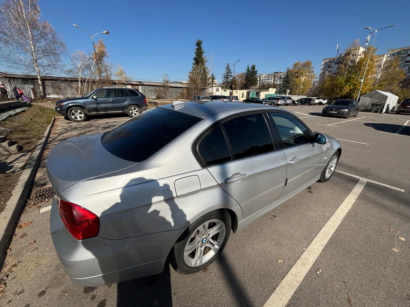 BMW 320 320d, снимка 7 - Автомобили и джипове - 52512128