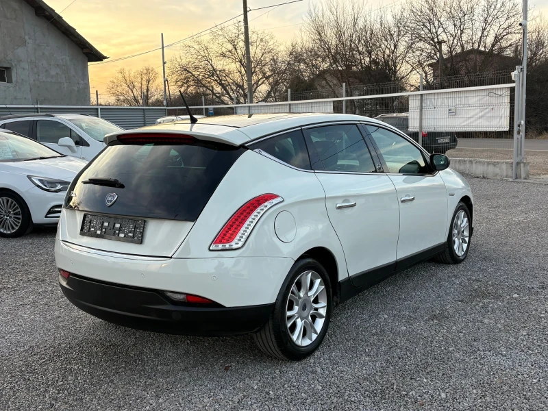 Lancia Delta 1 4 i - Фабрична ГАЗ-Панорама, снимка 5 - Автомобили и джипове - 52815921