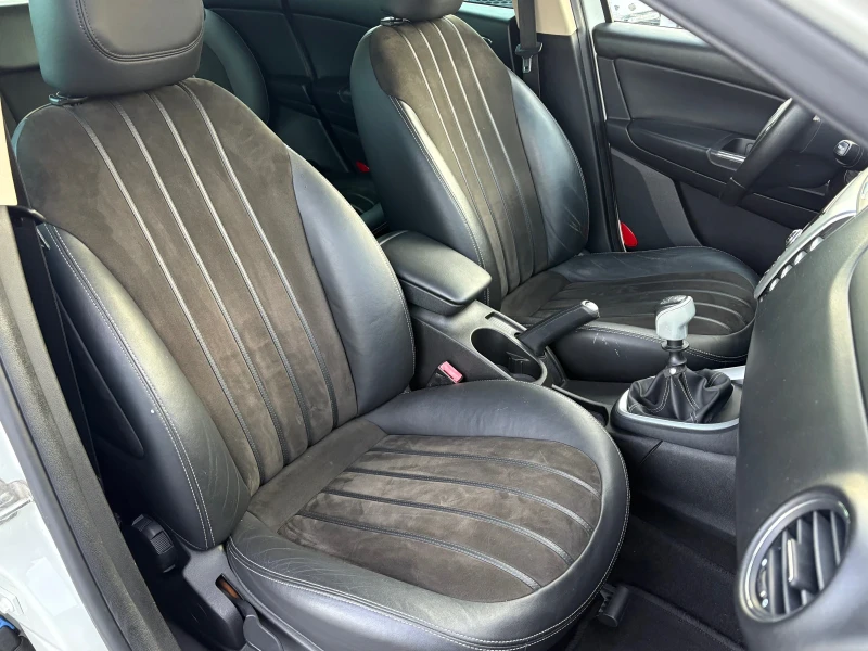 Lancia Delta 1 4 i - Фабрична ГАЗ-Панорама, снимка 11 - Автомобили и джипове - 52815921