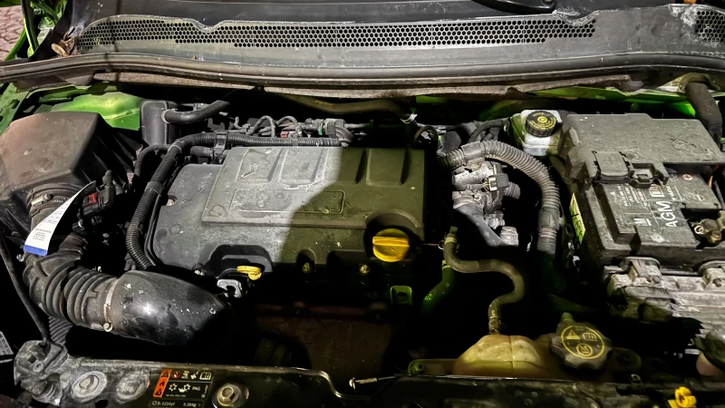 Opel Corsa 1.4 Бензин, снимка 10 - Автомобили и джипове - 53418619