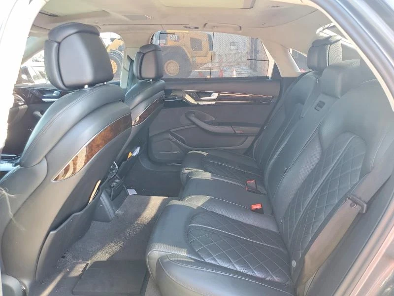 Audi A8 4.0tfsi , снимка 9 - Автомобили и джипове - 54648597