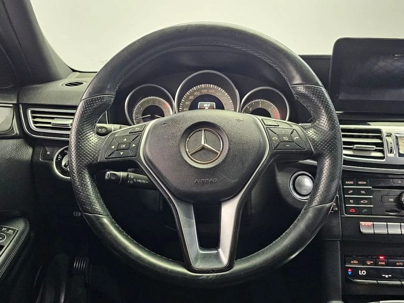 Mercedes-Benz E 220 E220 Bluetec Avantgarde| 170к.с.| ВКЛ.ТЕХНОТЕСТ, снимка 13 - Автомобили и джипове - 55101053