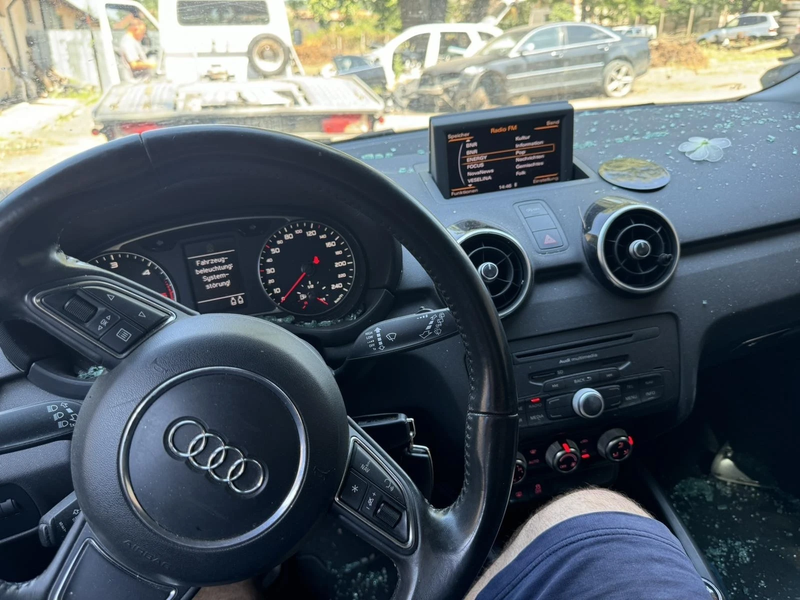 Audi A1 1.6tdi 100000km - изображение 4