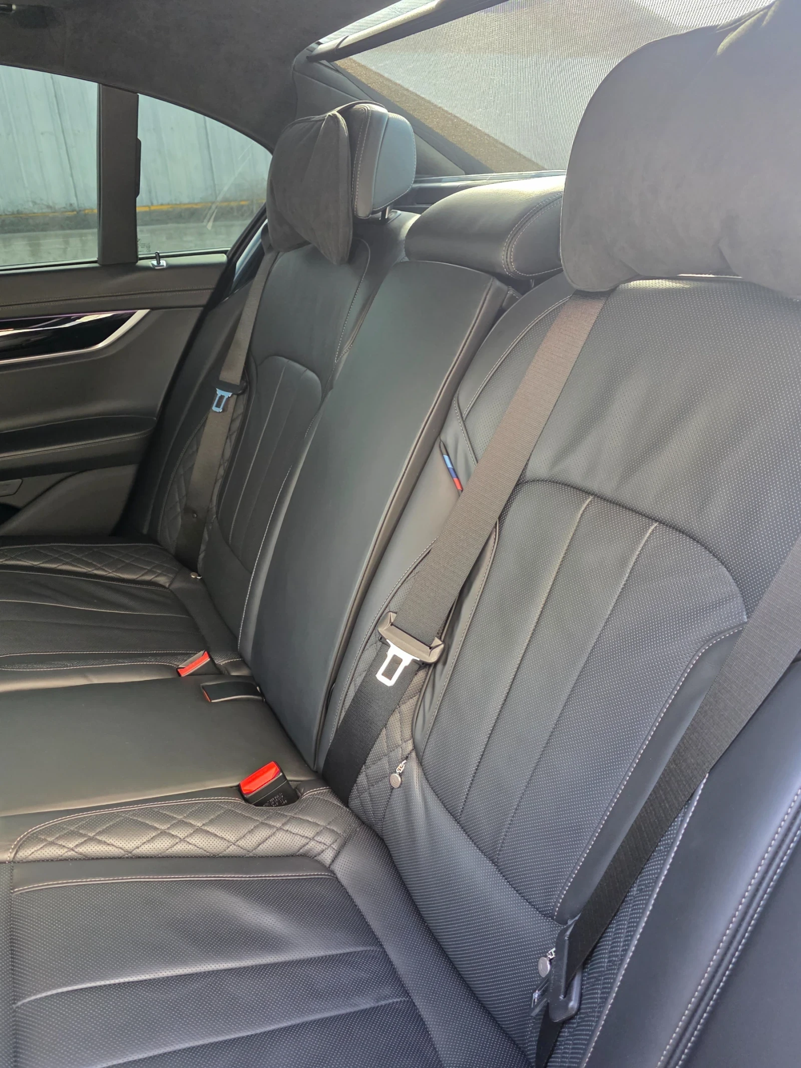 BMW 750 xDrive M-Pack | Mobile.bg   3