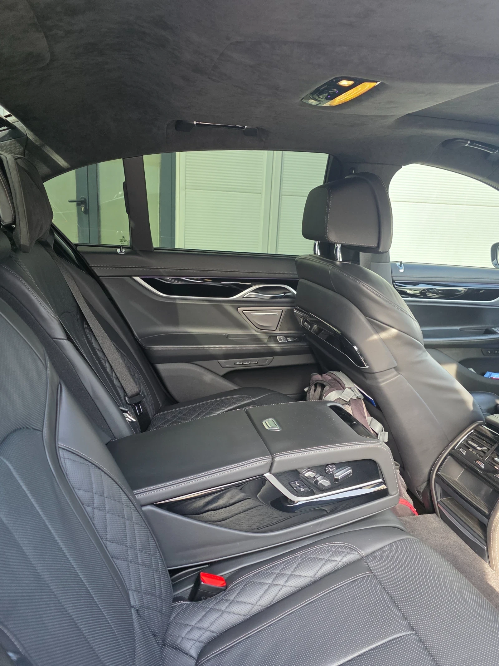 BMW 750 xDrive M-Pack | Mobile.bg   15