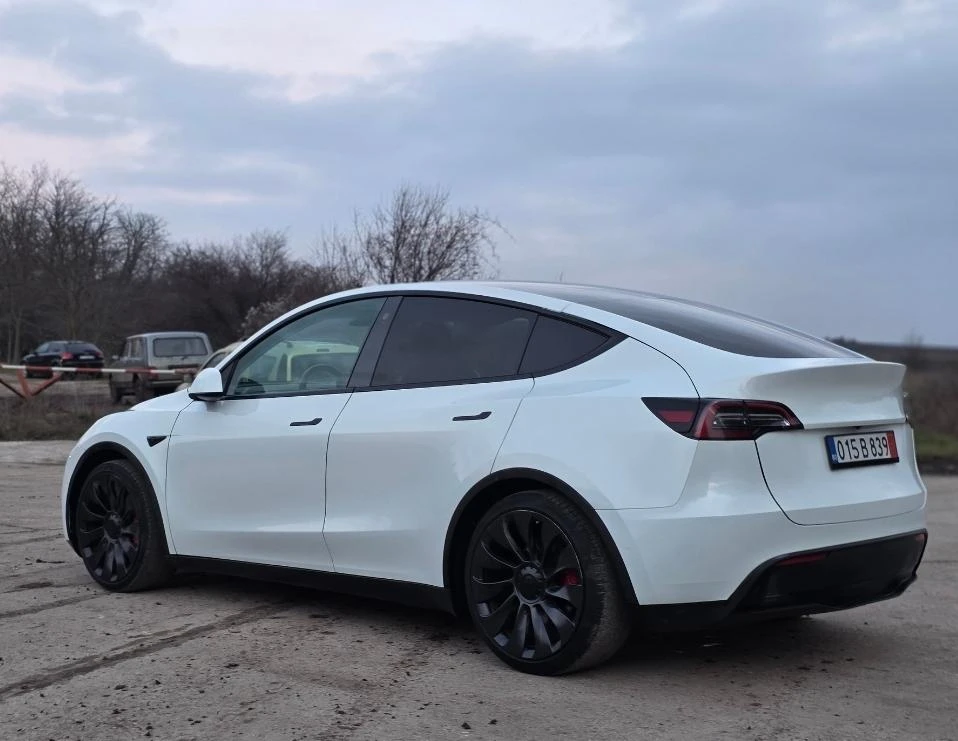 Tesla Model Y Performance EU Гаранция - изображение 4
