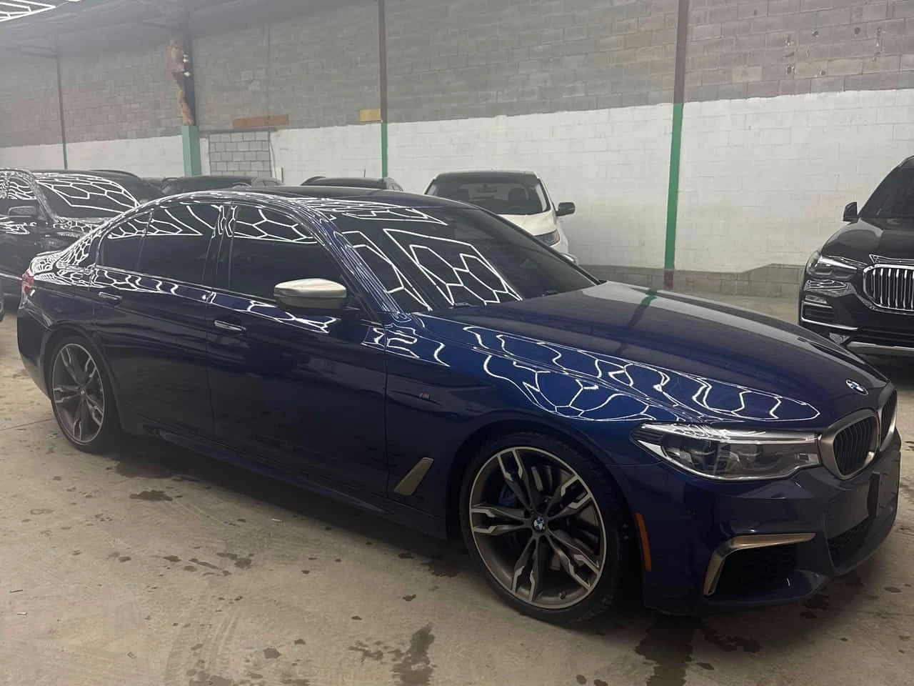 BMW 550  M xDrive | HEAD UP | HARMAN CARDON | CARFAX | Mobile.bg � ����������� 3