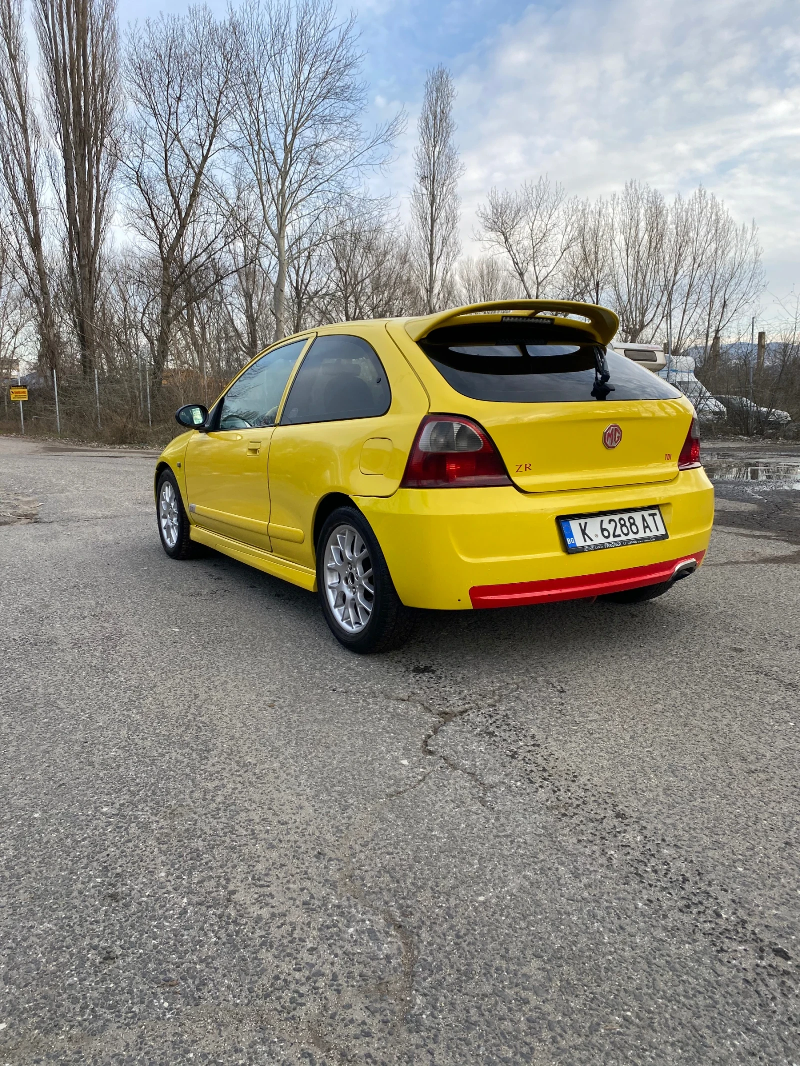 Mg Zr 2.0 TDI KLIMA KOJA, снимка 14 - Автомобили и джипове - 53818721