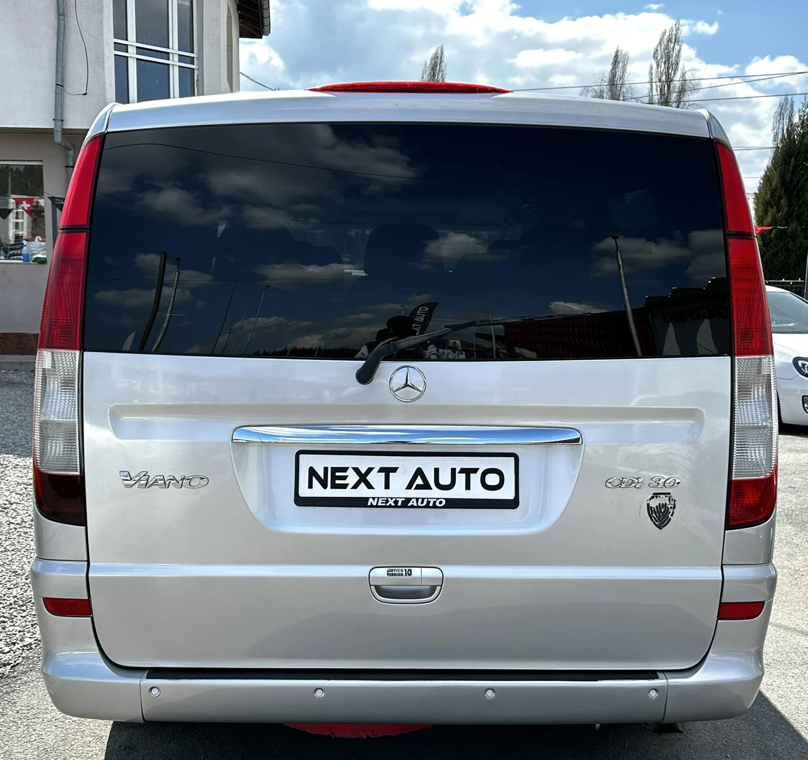 Mercedes-Benz Viano 3.0CDI 204HP LONG 7+ 1, снимка 6 - Автомобили и джипове - 53974073