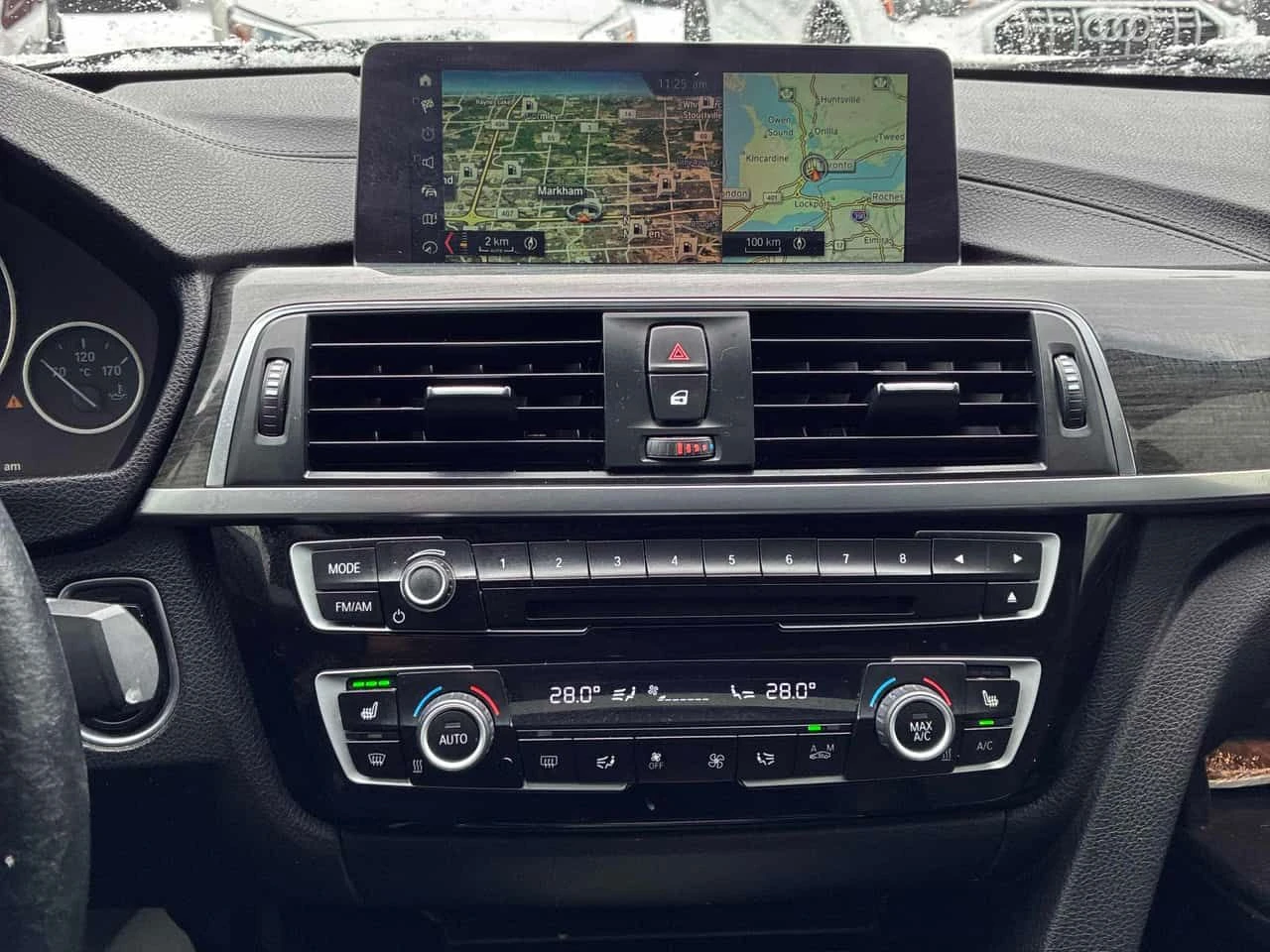 BMW 330 XDRIVE| ПОДГРЕВИ| ШИБИДАХ| KEYLESS| КЛИП НА МОТОР, снимка 10 - Автомобили и джипове - 54002058