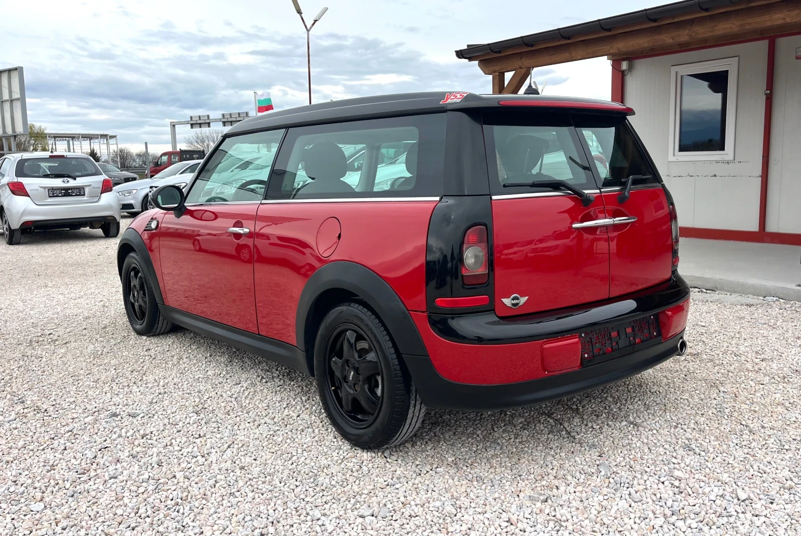 Mini Clubman * 1.6D* 109к.с* TOP* , снимка 3 - Автомобили и джипове - 54033471