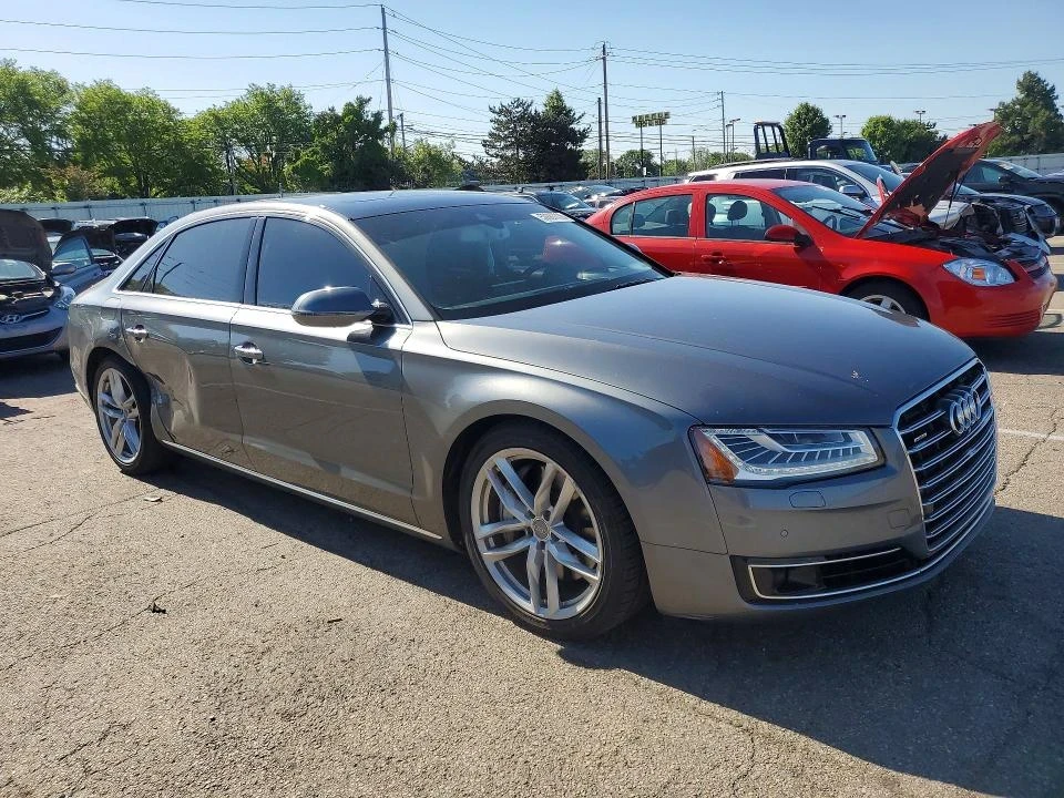 Audi A8 4.0tfsi , снимка 3 - Автомобили и джипове - 54648597