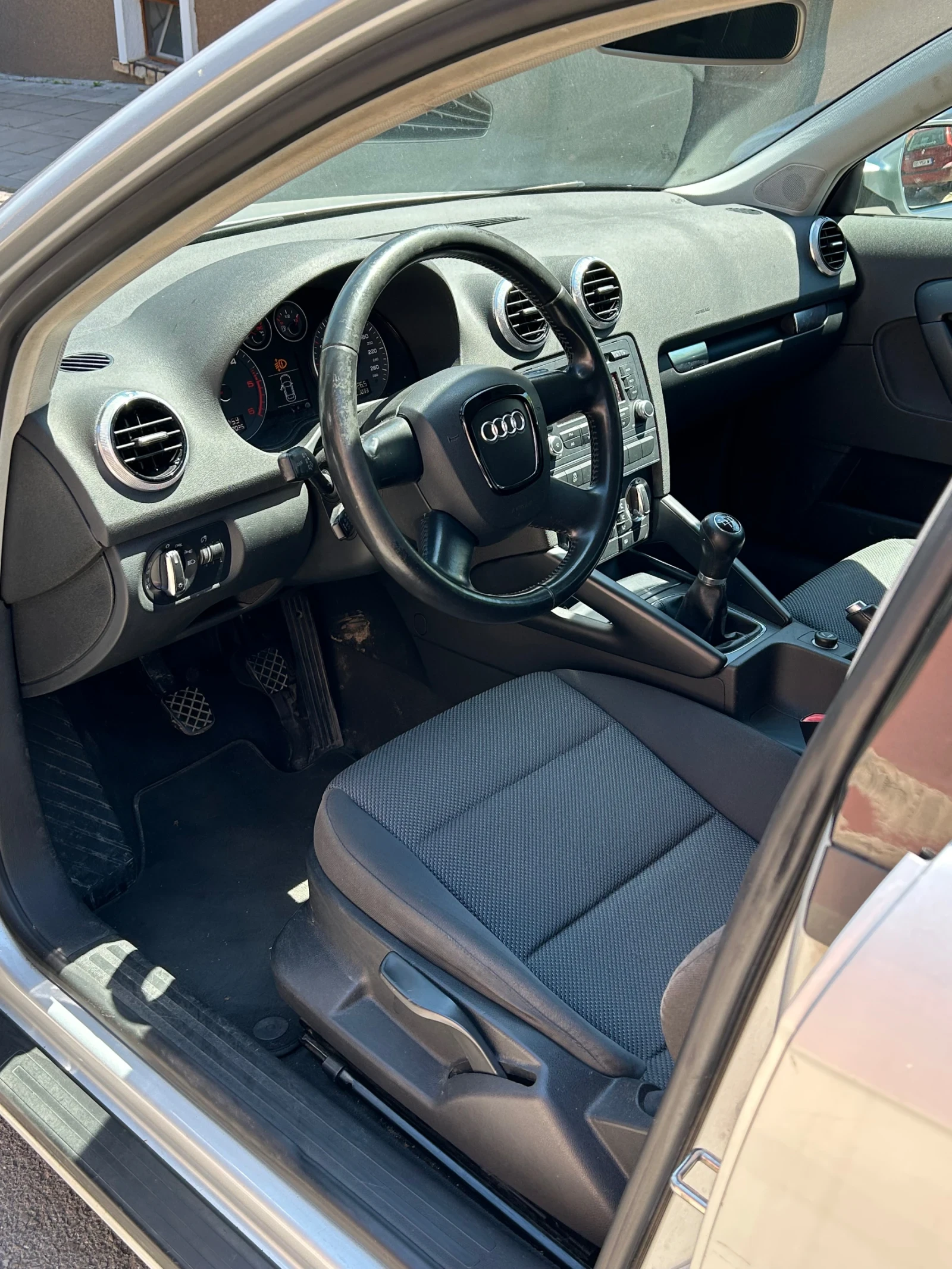 Audi A3 SPORTBACK, снимка 6 - Автомобили и джипове - 54680611