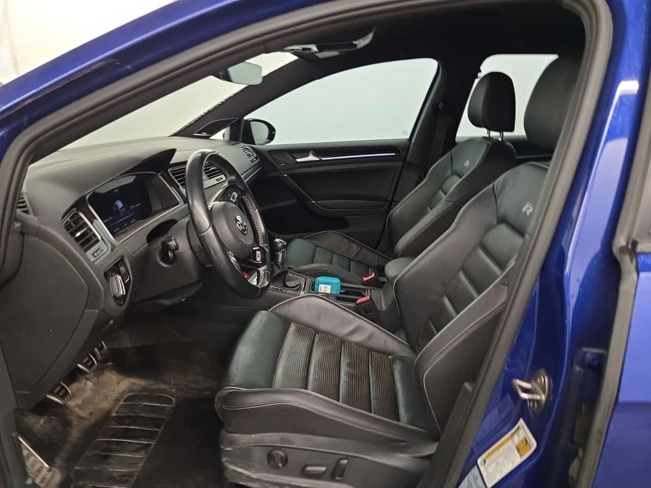 VW Golf * 5 DOOR MANUAL * CARFAX * ЦЕНА ДО БГ, снимка 5 - Автомобили и джипове - 54930838