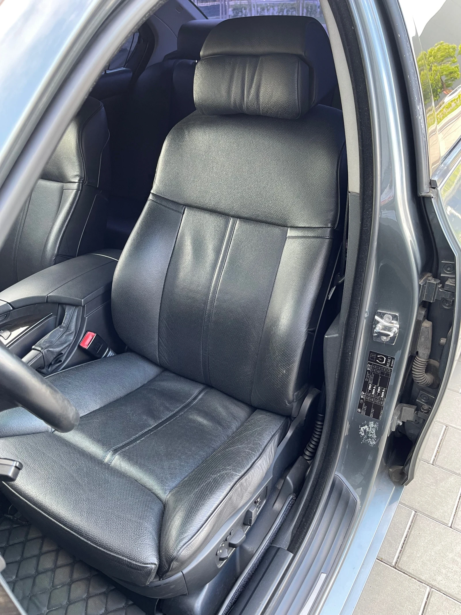BMW 530 xDrive / 231к.с/Distronic/ Night vision , снимка 8 - Автомобили и джипове - 54934545