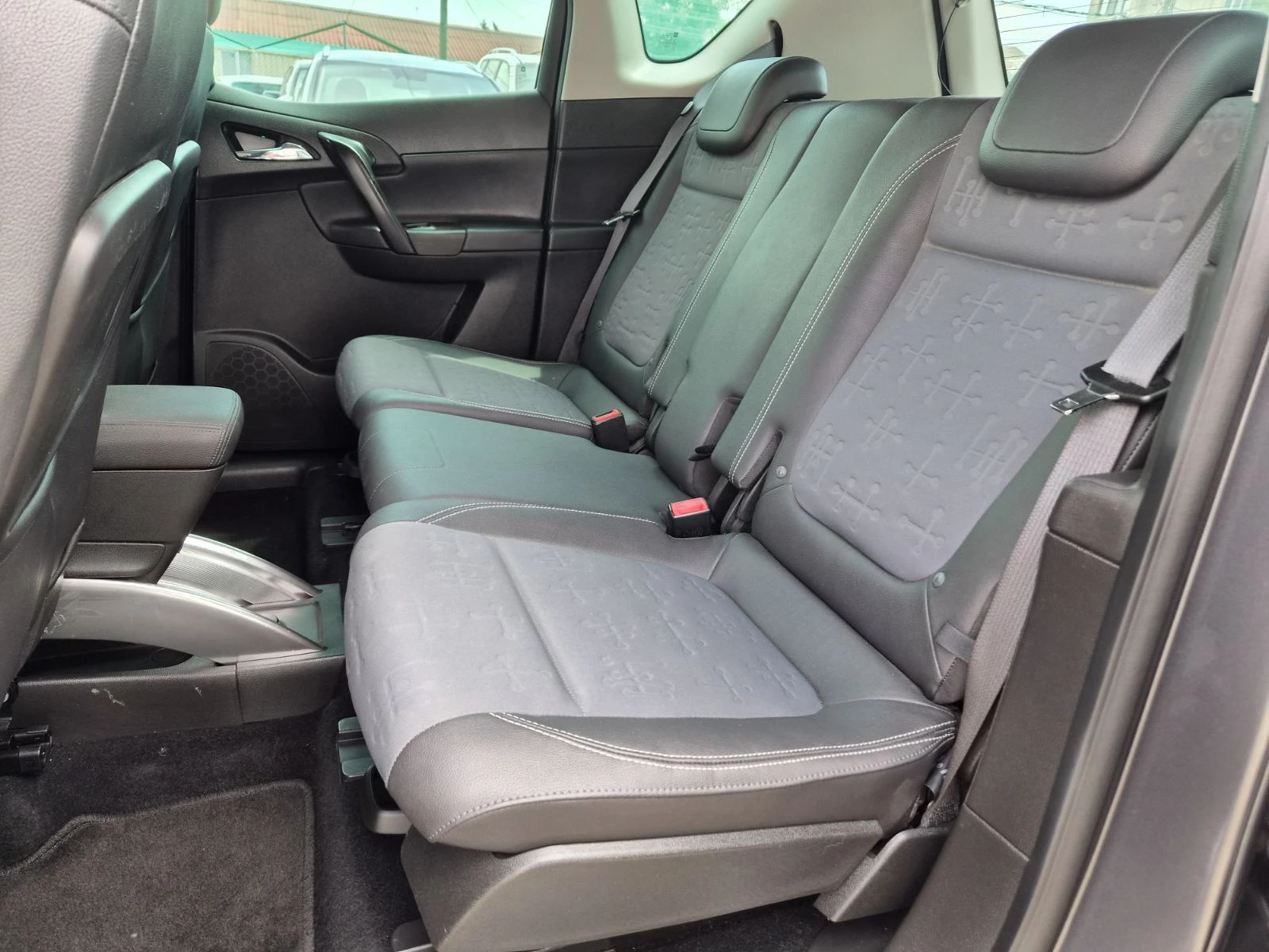 Opel Meriva 1.3CDTI-COSMO, снимка 13 - Автомобили и джипове - 55036727