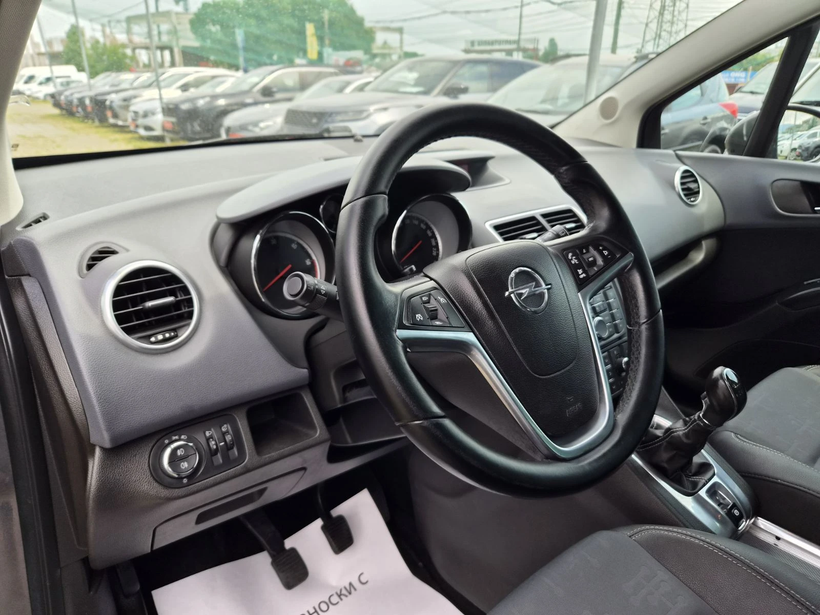 Opel Meriva 1.3CDTI-COSMO, снимка 8 - Автомобили и джипове - 55036727
