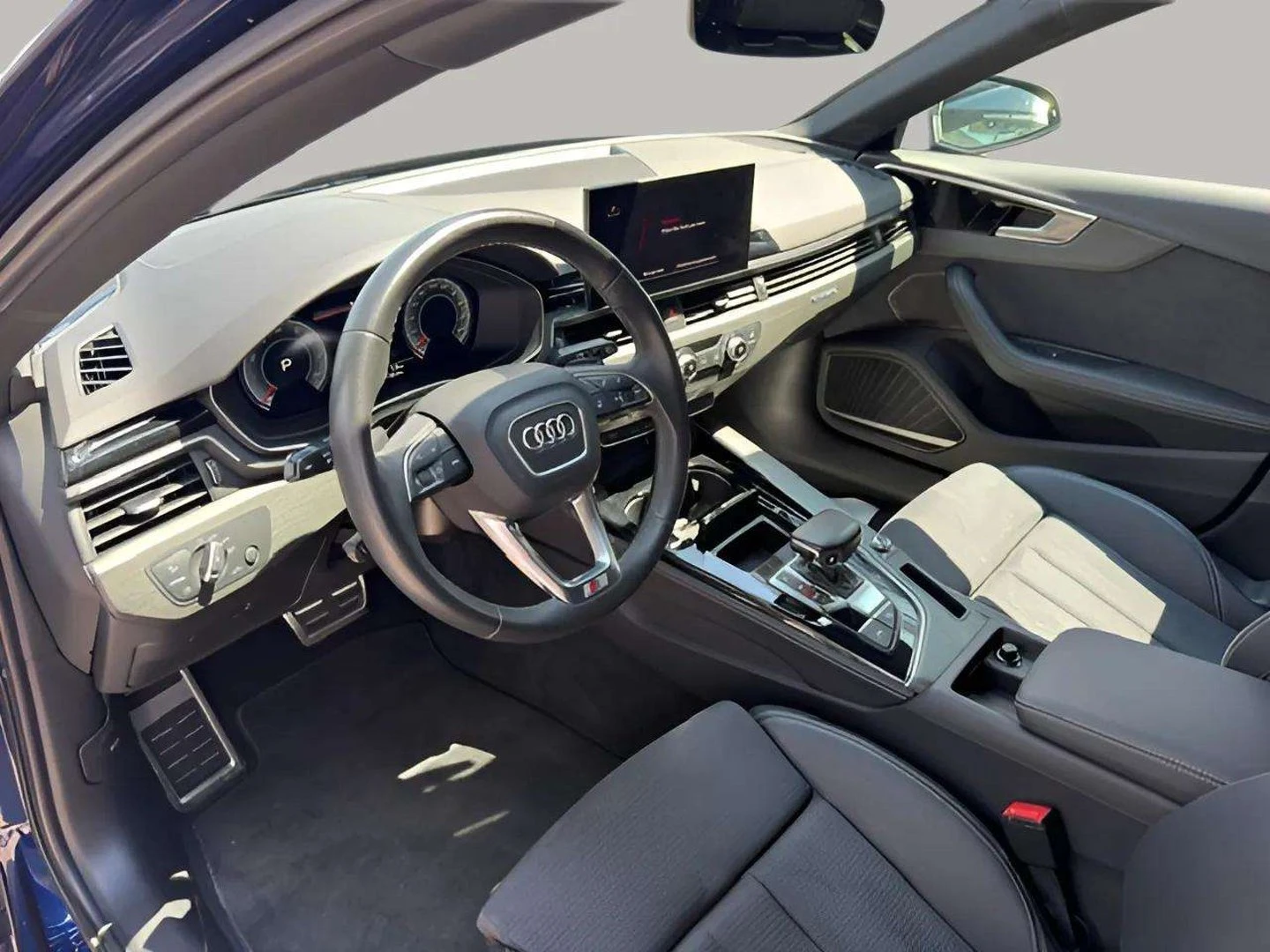 Audi A4, снимка 8 - Автомобили и джипове - 56111647