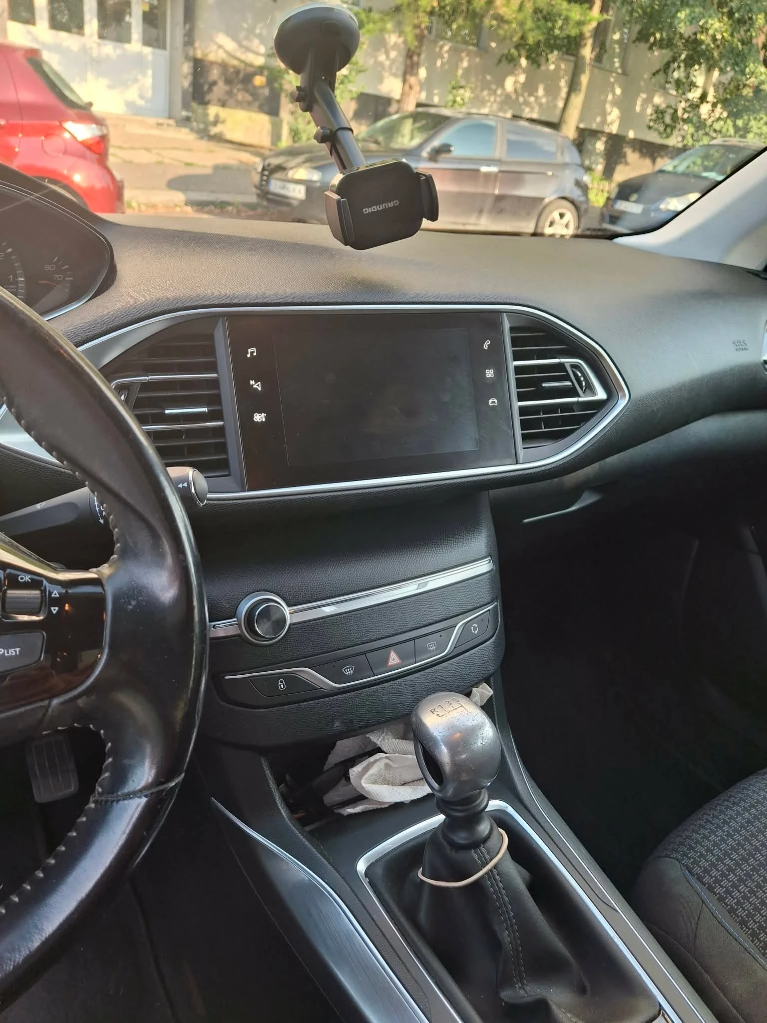 Peugeot 308 1.2 130 FACELIFT, снимка 9 - Автомобили и джипове - 56217938