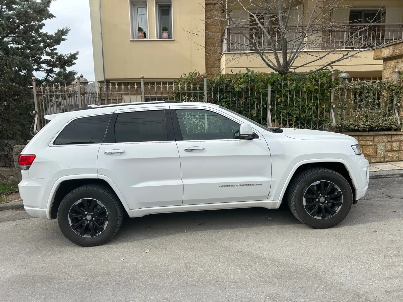 Jeep Grand cherokee, снимка 2 - Автомобили и джипове - 47310420