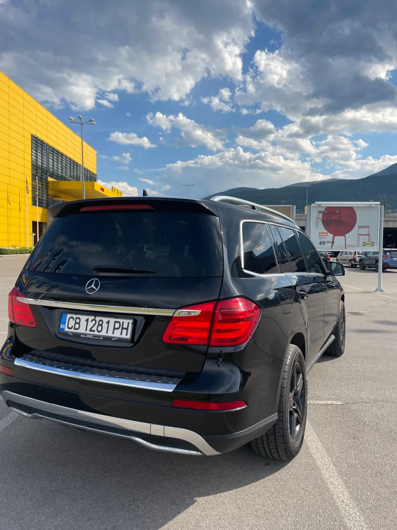 Mercedes-Benz GL 350 360/panorama/обдухване/2015/Реални км/FULL/, снимка 2 - Автомобили и джипове - 52490582