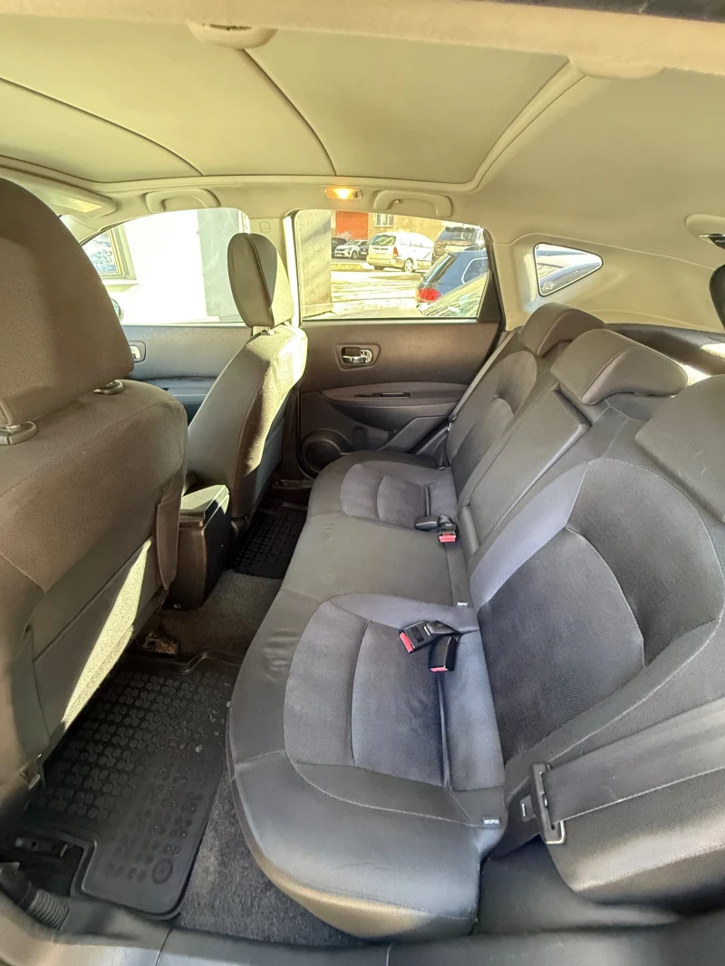 Nissan Qashqai, снимка 4 - Автомобили и джипове - 53011237