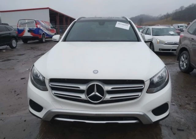 Mercedes-Benz GLC 300 4MATIC, снимка 8 - Автомобили и джипове - 48904453