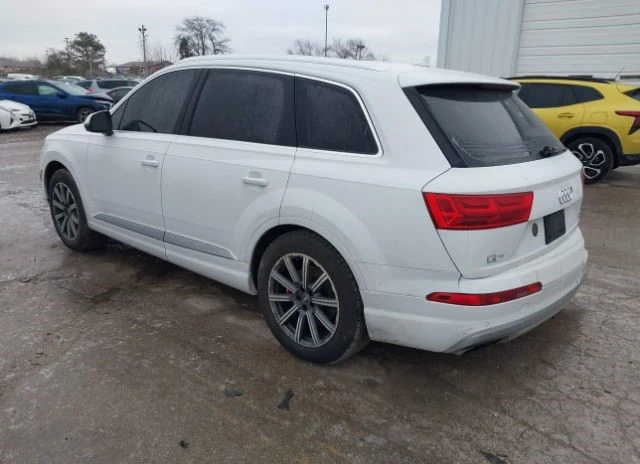 Audi Q7 3.0T Digital Dash* Пано* Подгрев*  - изображение 4
