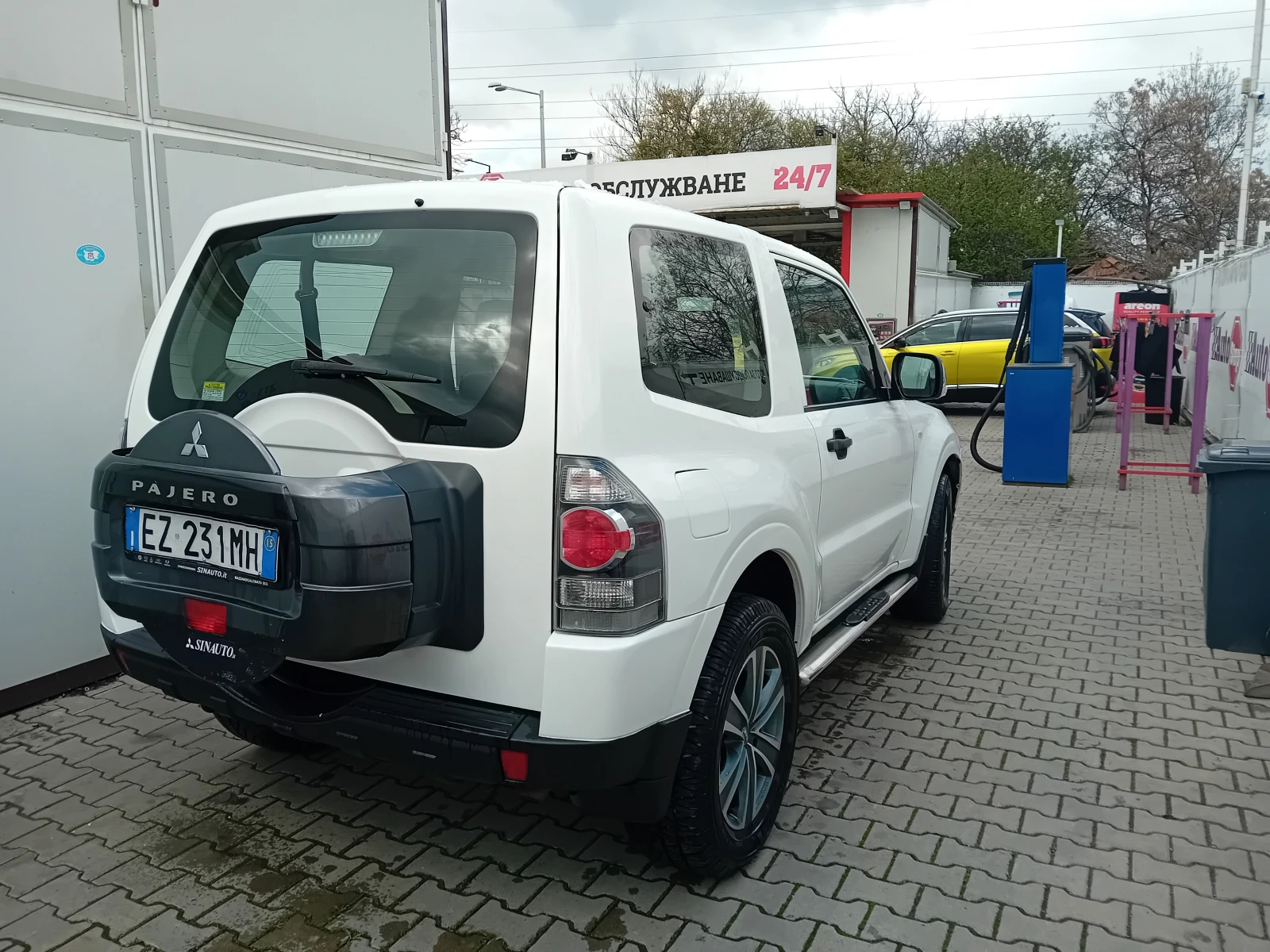 Mitsubishi Pajero Уникат  - изображение 5