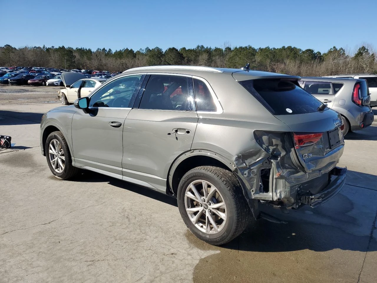 Audi Q3 Premium Plus S-Line* Диг.табло* Дистроник* Пано*  - изображение 3