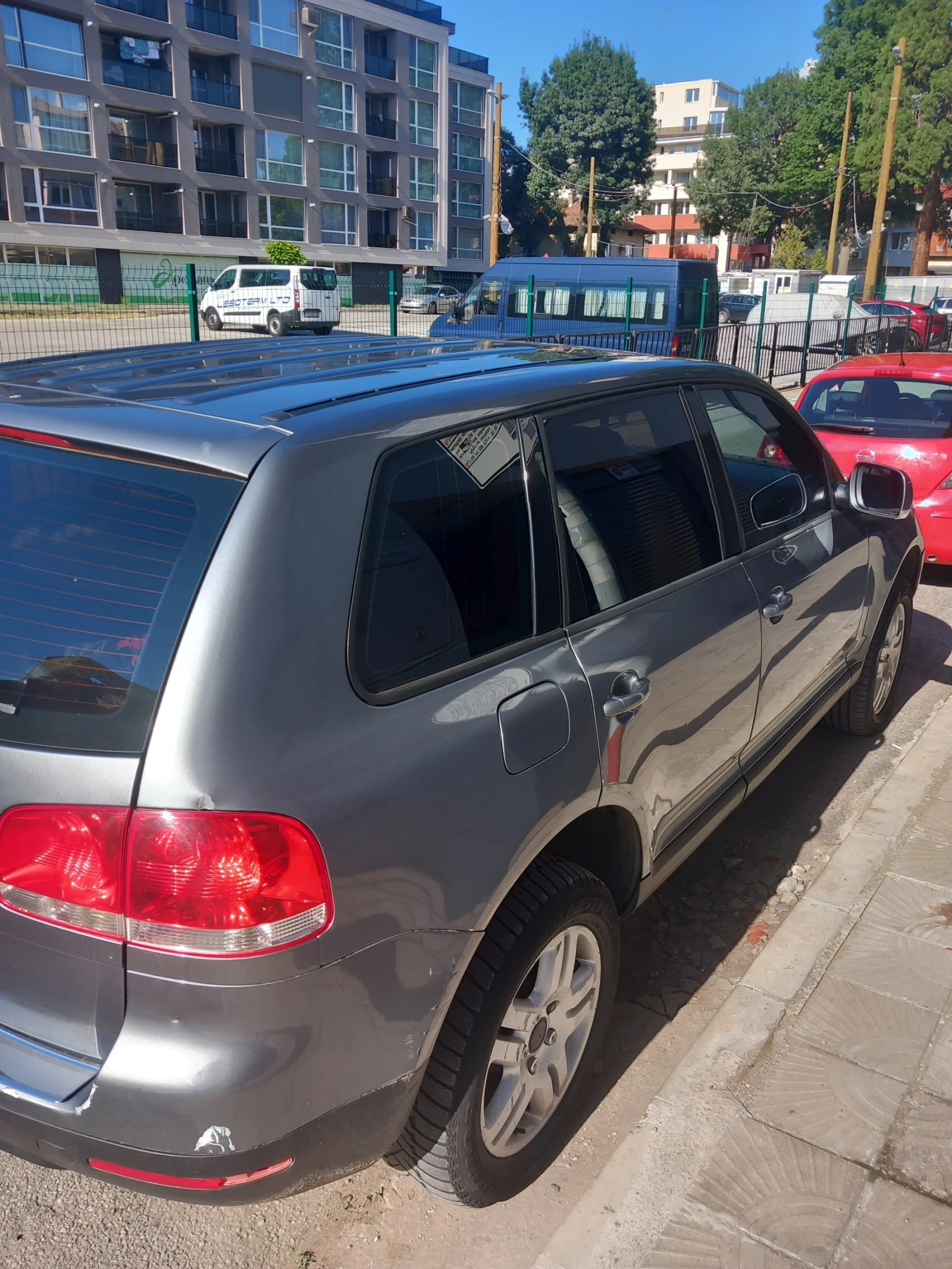 VW Touareg 3.2 - изображение 2