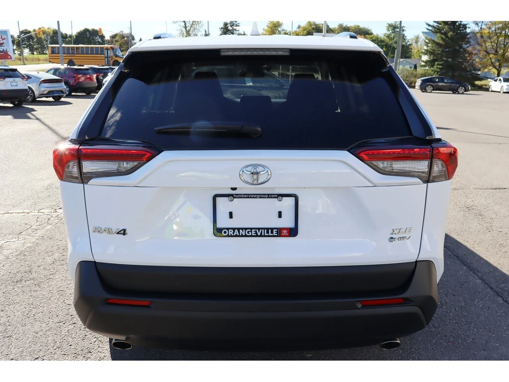 Toyota Rav4 HYBRID XLE * * CARFAX * * АВТО КРЕДИТ * *  - изображение 5