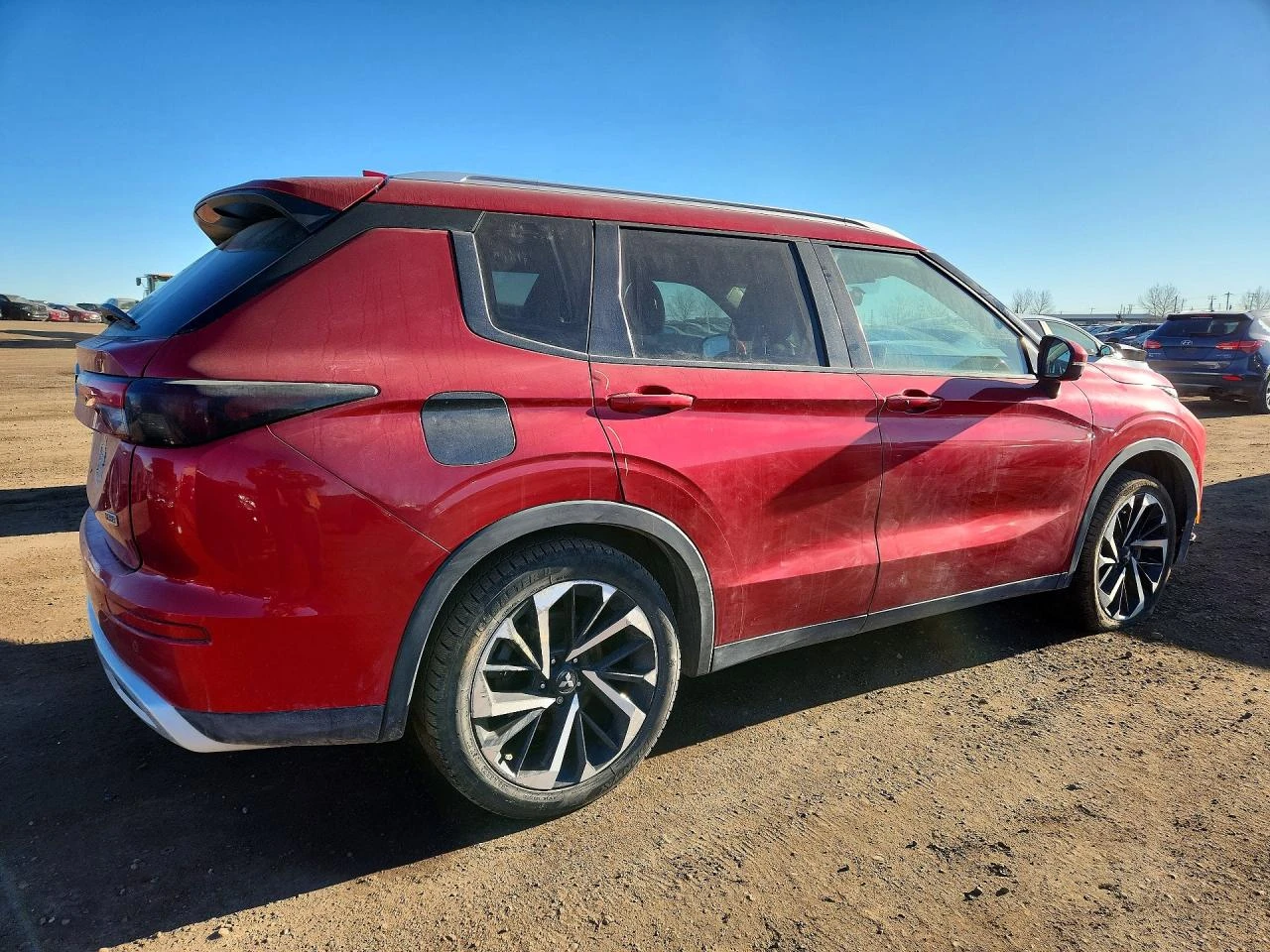 Mitsubishi Outlander 2.5l Se, снимка 3 - Автомобили и джипове - 53831569