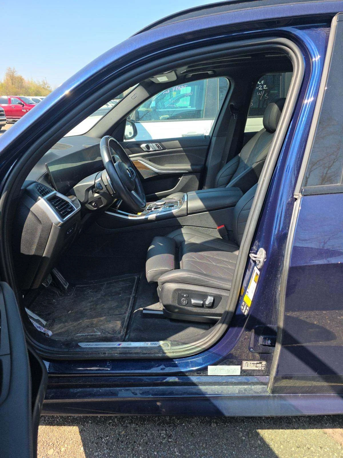 BMW X5 40i xDrive * DISTRONIC* LASER* HEAD-UP* , снимка 17 - Автомобили и джипове - 54479704