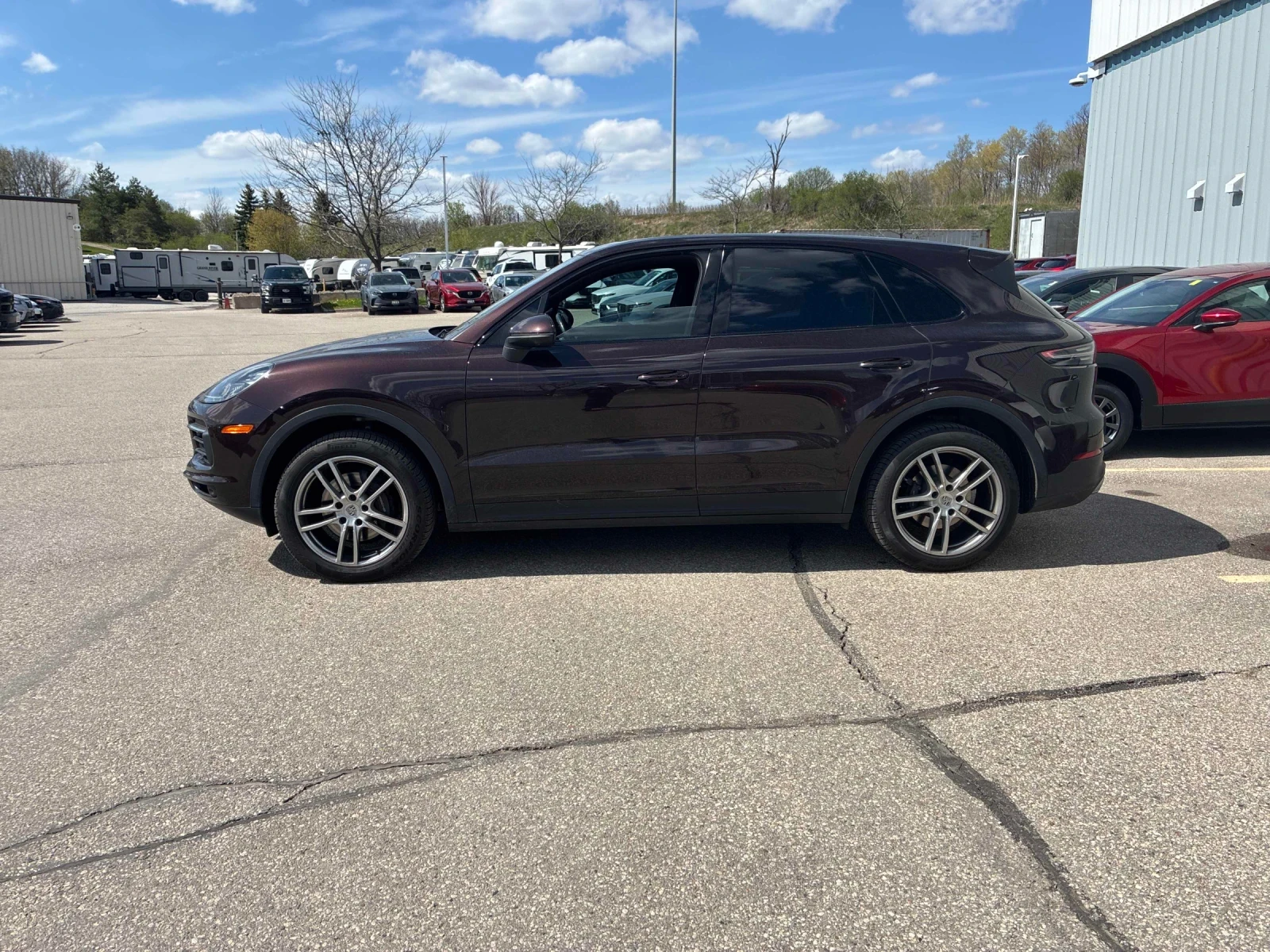 Porsche Cayenne CARFAX * АВТОКРЕДИТ * ПРОГНОЗНА ЦЕНА ДО БГ, снимка 3 - Автомобили и джипове - 54485522