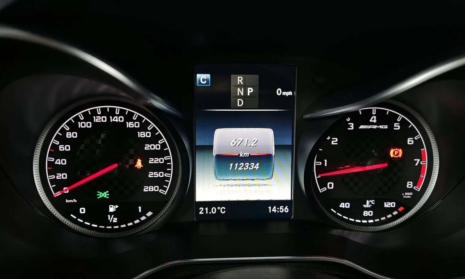 Mercedes-Benz GLC 43 AMG 4MATIC* BURMESTER* 360 CAMS, снимка 8 - Автомобили и джипове - 54776438
