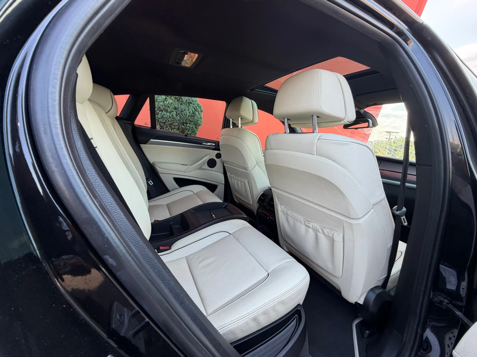 BMW X6 40D* FACE* LASSER* ВАКУМ* ДИСТРОНИК, снимка 7 - Автомобили и джипове - 55354879
