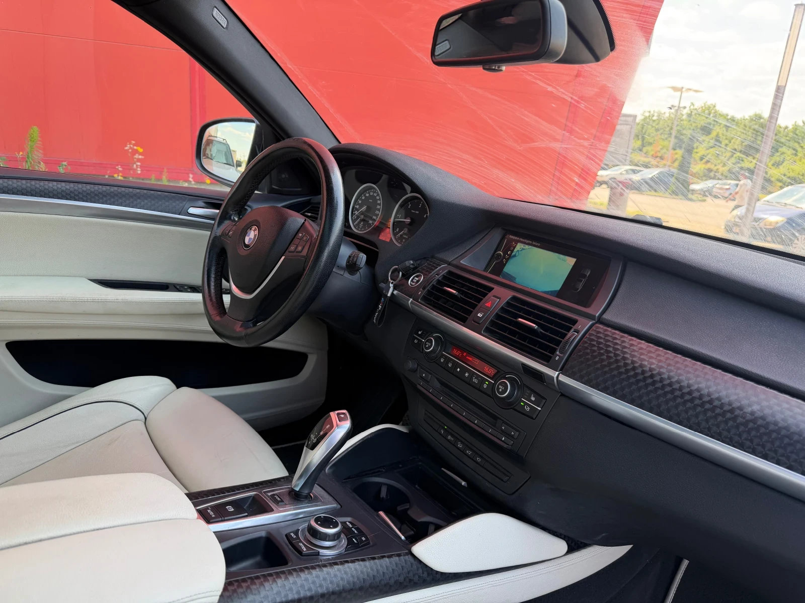 BMW X6 40D* FACE* LASSER* ВАКУМ* ДИСТРОНИК, снимка 10 - Автомобили и джипове - 55354879