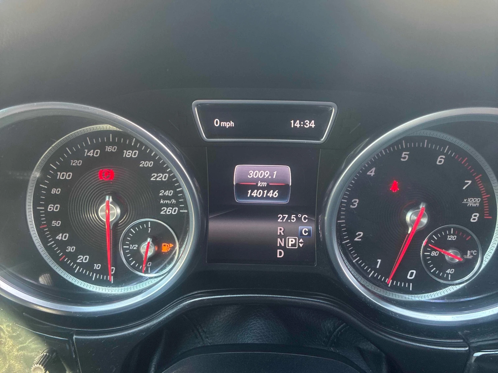 Mercedes-Benz GLE 400 4MATIC | CARFAX | БЕЗ ИНЦИДЕНТИ, снимка 8 - Автомобили и джипове - 55942997