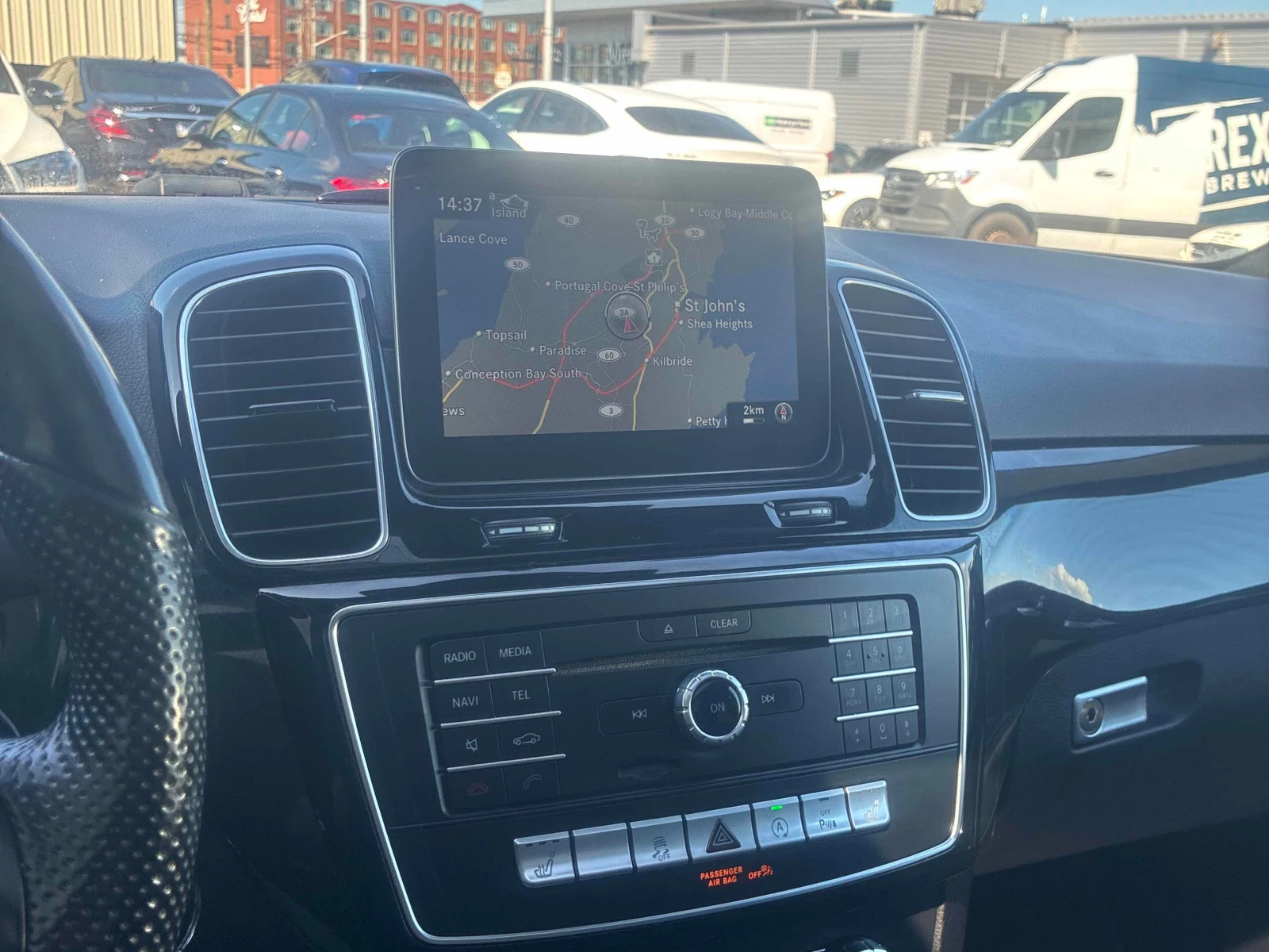 Mercedes-Benz GLE 400 4MATIC | CARFAX | БЕЗ ИНЦИДЕНТИ, снимка 15 - Автомобили и джипове - 55942997
