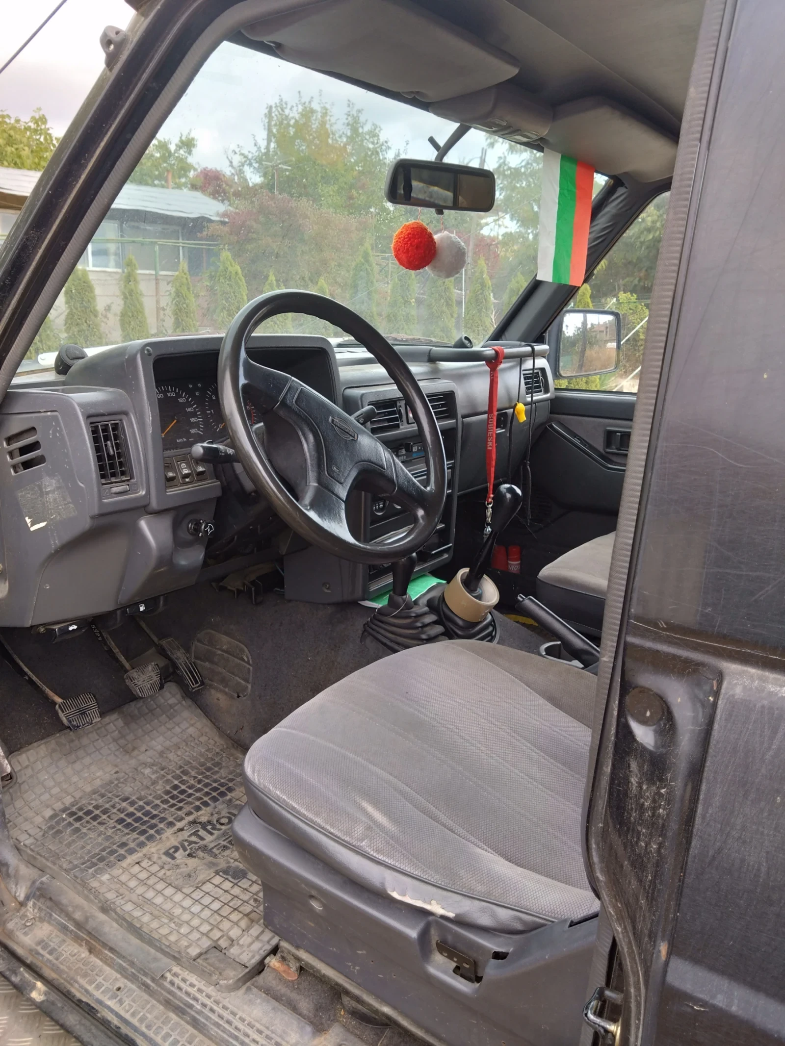 Nissan Patrol, снимка 6 - Автомобили и джипове - 55979547