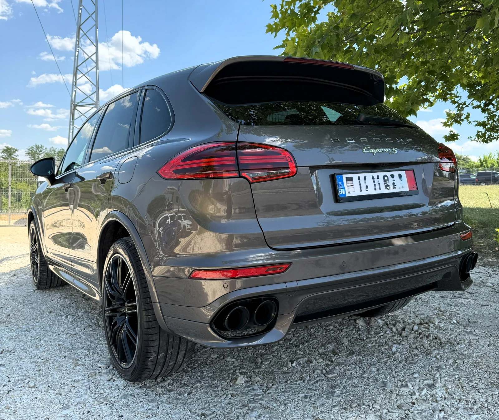 Porsche Cayenne S E-Hybrid 416 к.с. 4x4 Facelift Обслужен, снимка 9 - Автомобили и джипове - 56086639