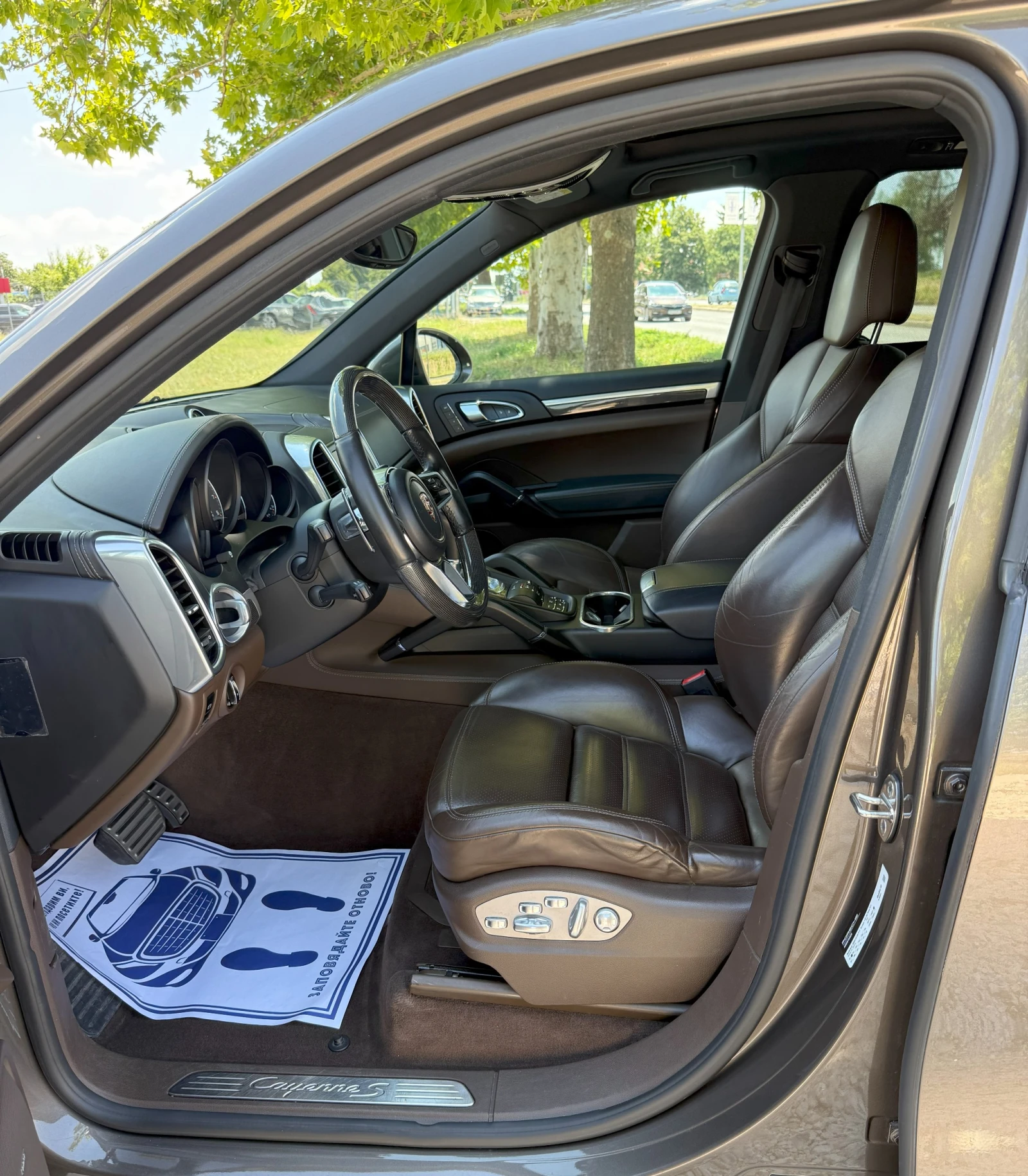 Porsche Cayenne S E-Hybrid 416 к.с. 4x4 Facelift Обслужен, снимка 15 - Автомобили и джипове - 56086639