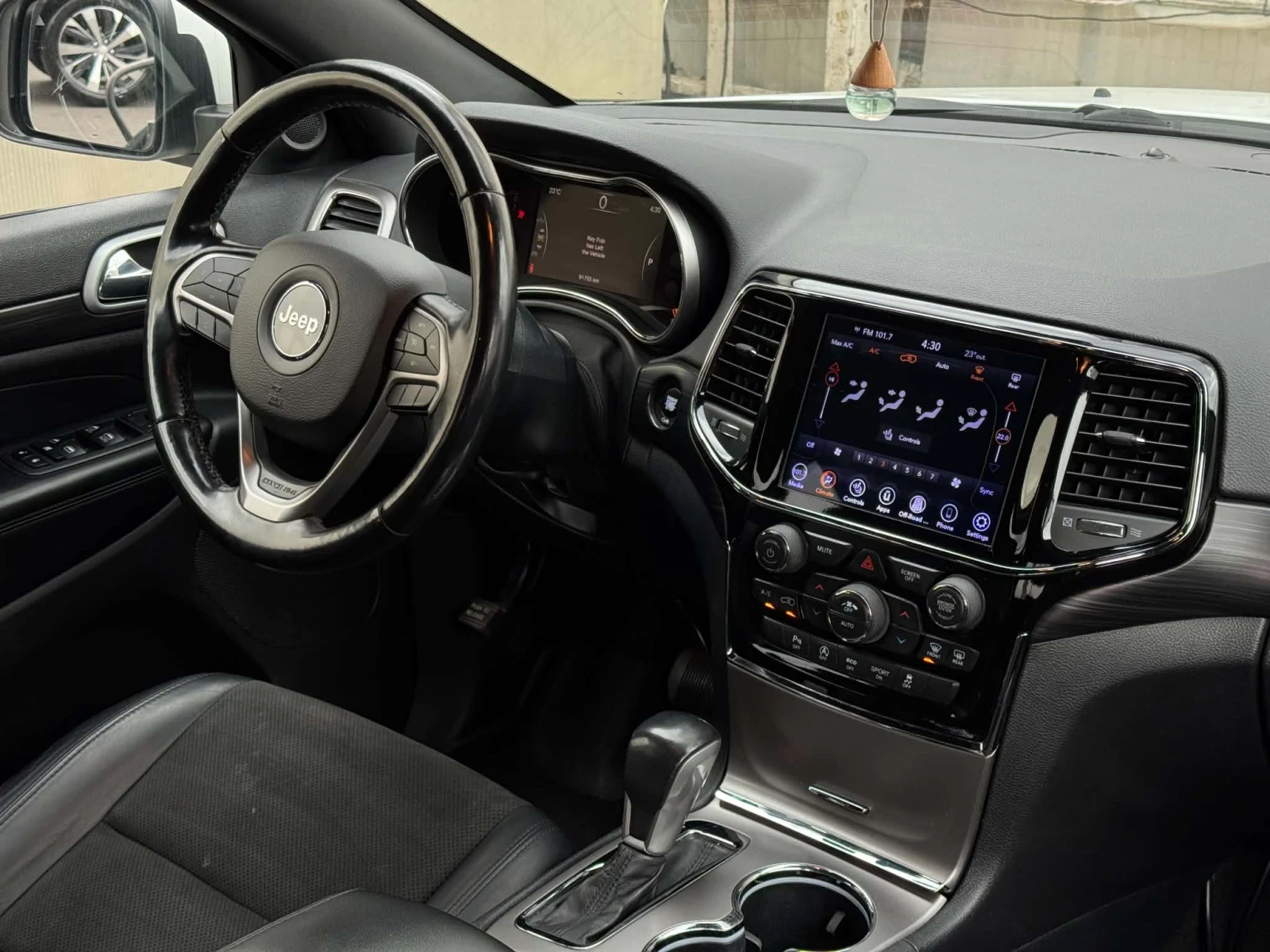 Jeep Grand cherokee 3.6 Petrol/LPG, снимка 11 - Автомобили и джипове - 56227221