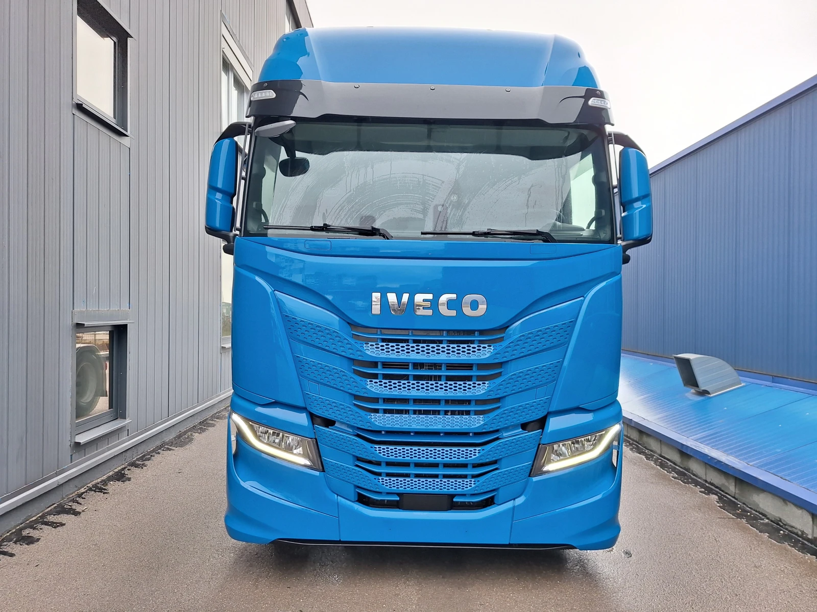 Iveco S-Way  - изображение 2