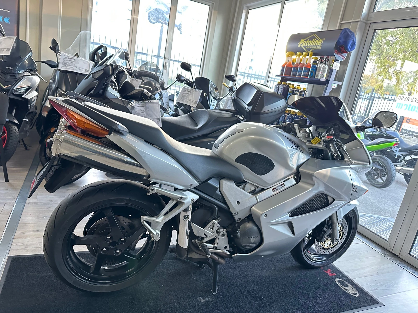 Honda Vfr 800i  - изображение 9