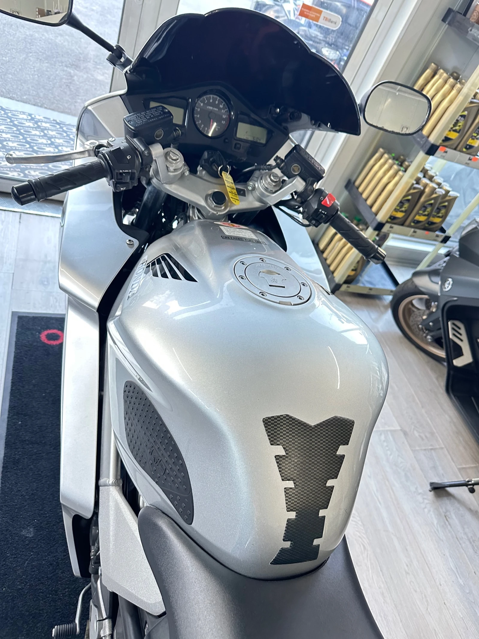 Honda Vfr 800i  - изображение 5
